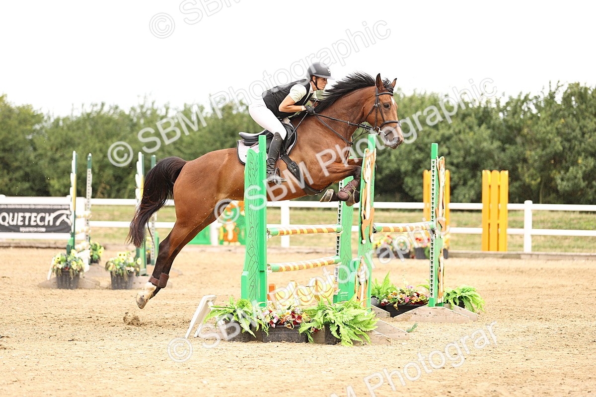 SBM_003159 - Class 21 - Senior Newcomers - 1.10m