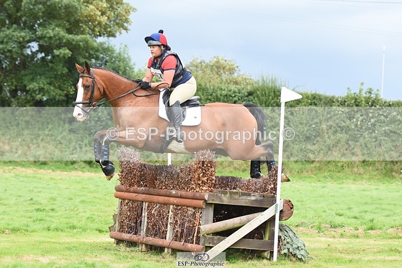 230820X-141320-4098 - BE100 XC 14.00 to 15.00 End