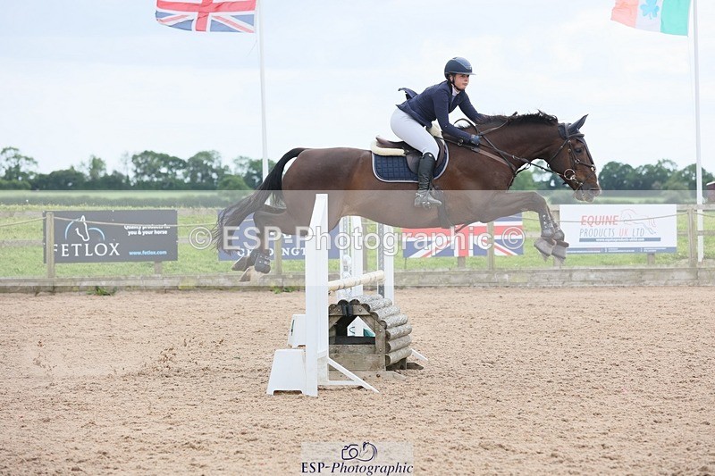 250525-153439-08932 - Cls 31 Snr 90cm Derby