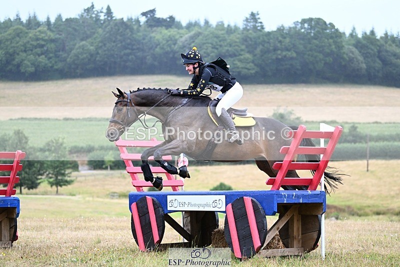 250803A-130105-13375 - M-568-Bethany.Hull-CARRICK.DIAMOND.OLIVER