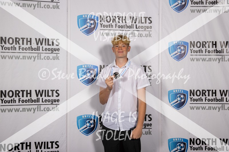 1DX30674 - Div 3 Calne Town Youth White