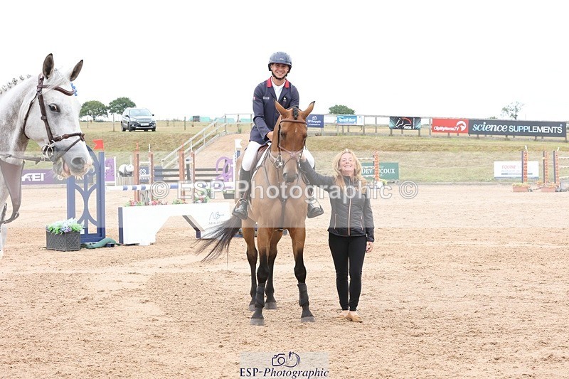 250719-183635-18018 - Cls 7, 3 Star Big Tour Break to End