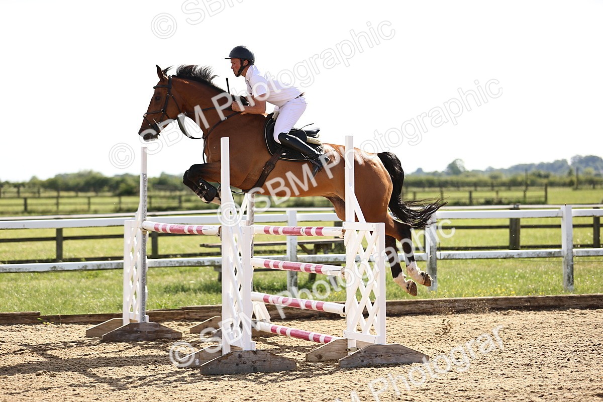 SBM_003093 - Class 5 - Senior Foxhunter - 1.20m