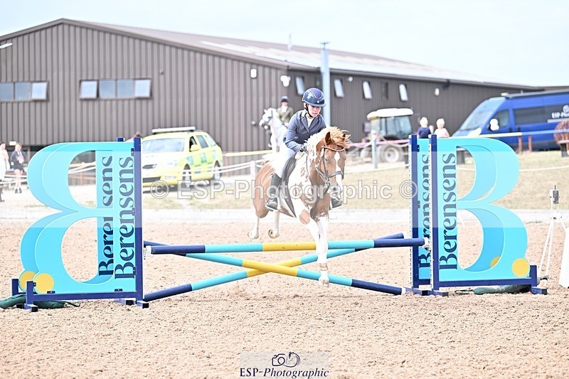 250826-160939-00238 - 70cm