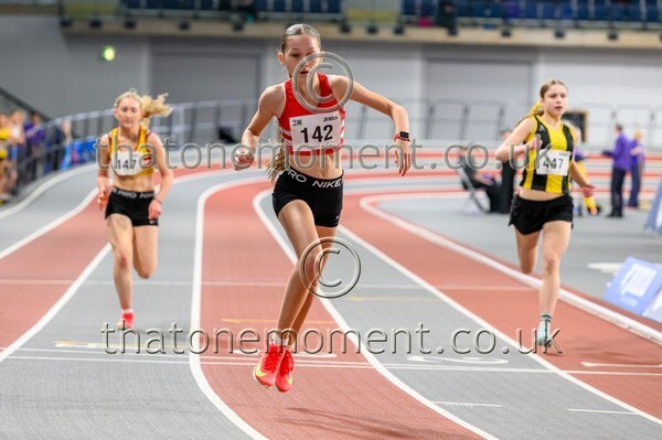 Age26SAT-915311 - Track Female Set Two