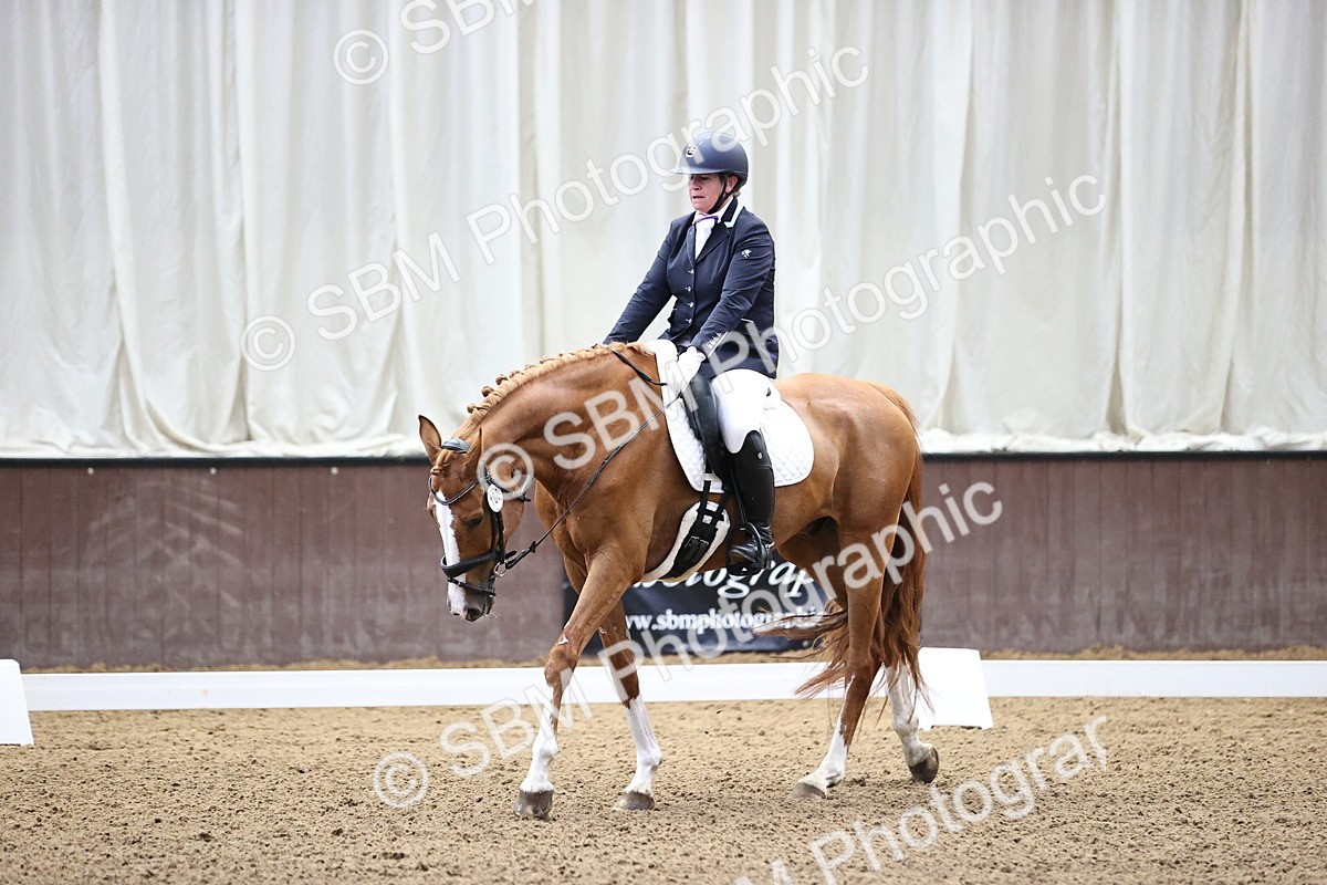 SBM_000376 - Novice 4 Warm Up