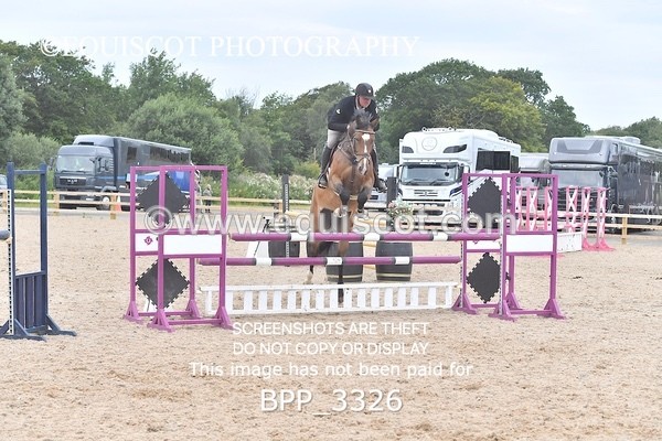 BPP_3326 - CLASS 5 Senior Newcomers/ 1.10m Open