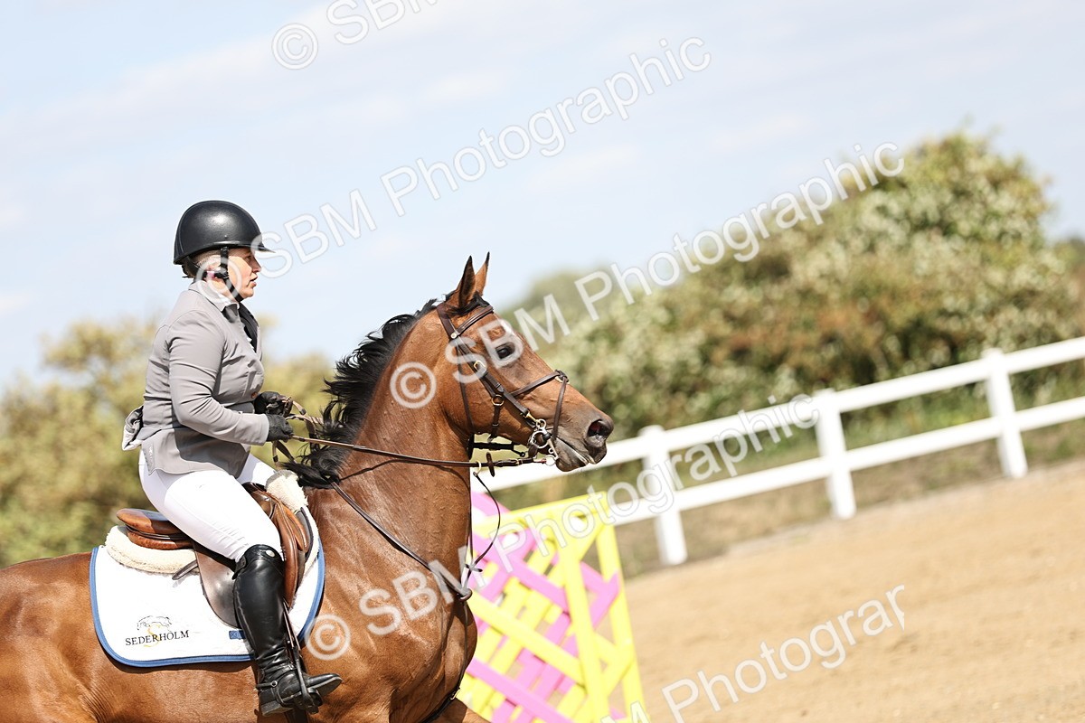 SBM_005038 - Class 5 - Senior Discovery - 1.00m Open
