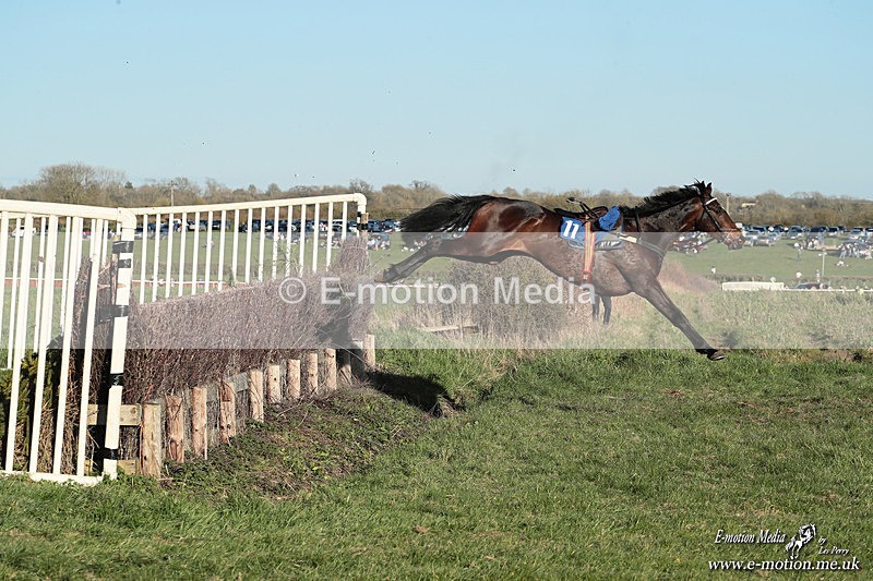 PtP 210326 1309 - VWH Cirencester Races 21/03/26