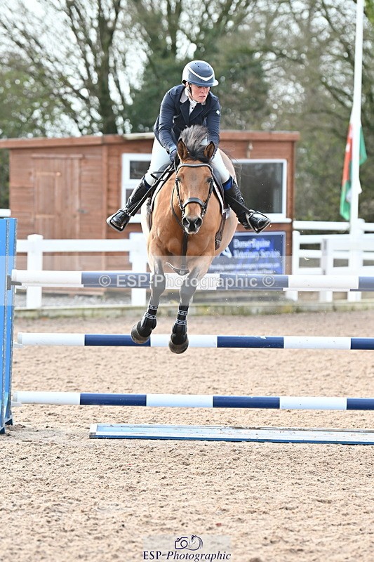 231208A-133902-00959 - Cls 6 Foxhunter & 1.20m Open