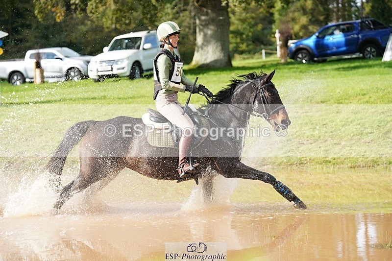 231021-154342-20240 - 502-REBEL.ON.THE.RUN-Ida.Strandberg-SC+XC