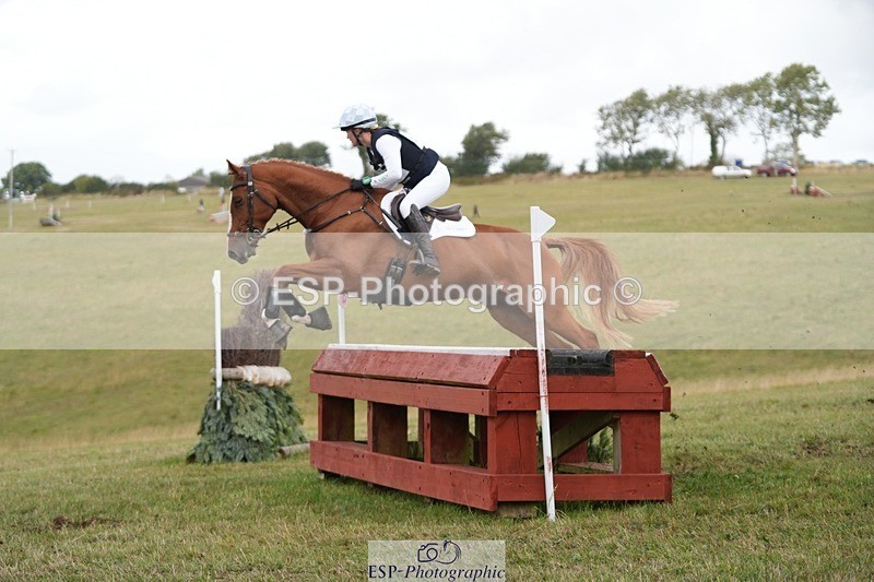 250831-104553-05697 - L-558-Lucy.Davies
