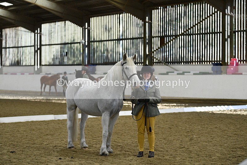 WJ5_4057 - Class 2 Best Condition In hand