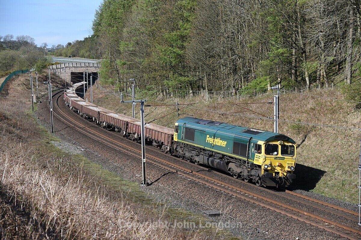 JL - 19.4.20 66551 6Y51 Lancaster - Carlisle Yard, Beckfoot - West Coast Main Line (north to south)