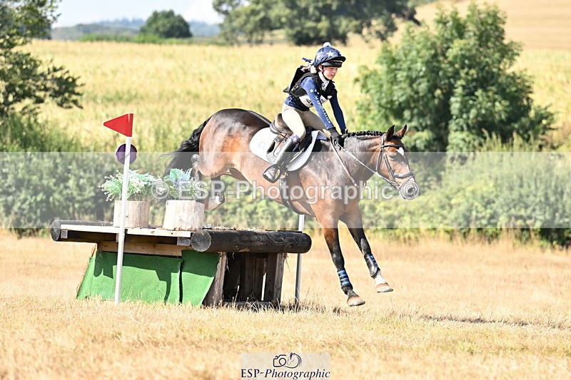 250824A-153825-39307 - 2132-Poppy.Read-Bampton