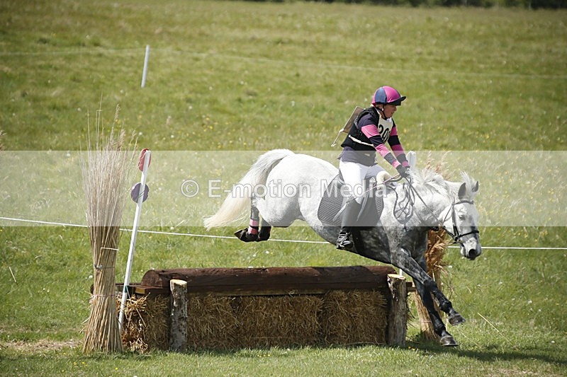 BVHT 140517  NXC -283 - Class 2 XC Novice 14/05/17