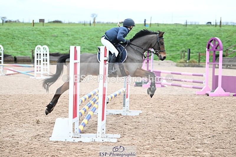 231203A-102520-00448 - Cls 14+15 Club and Schools 70cm