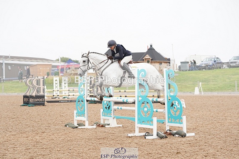 240901A-122228-07460 - 372-Jane.Rogers-CORRIEVIEW.OSCAR