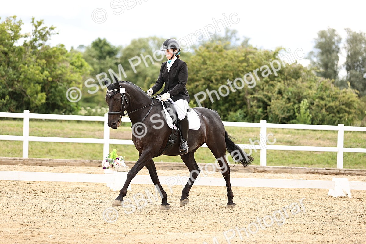 SBM_002038 - Class 2 - Novice 4 - 10.36-11.39