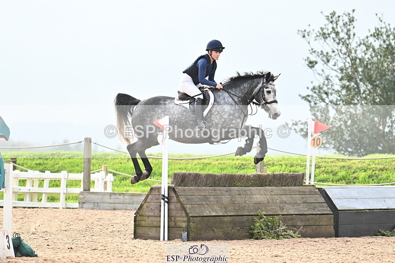 241110A-141634-01255 - 90cm 14.00 to End