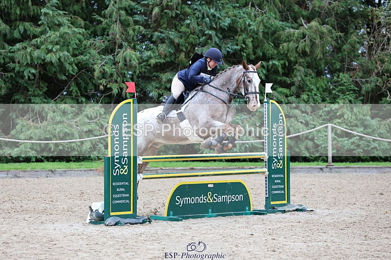 251026A-140950-26241 - F-426-Tracey.Neville