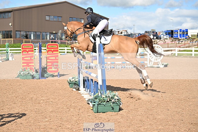 240419A-160616-08780 - Cls 14, 1 Star Bronze Tour 1.10m