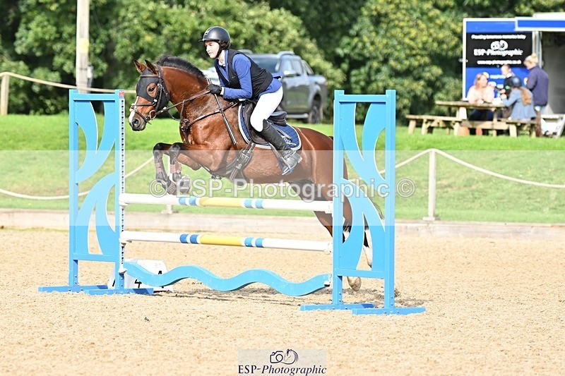 230930-120202-00447 - Cls 4 Pony Newcomers & 1m Open