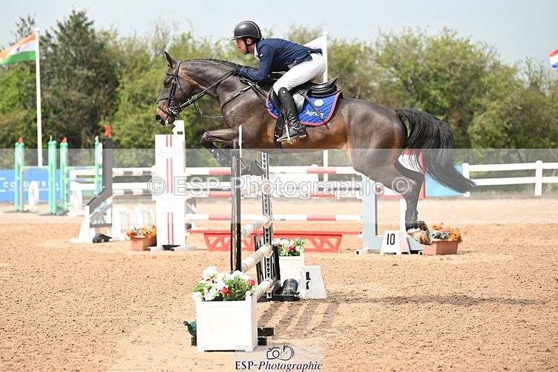 250424-123443-04372 - Cls 21 - 1 Star Gold Tour