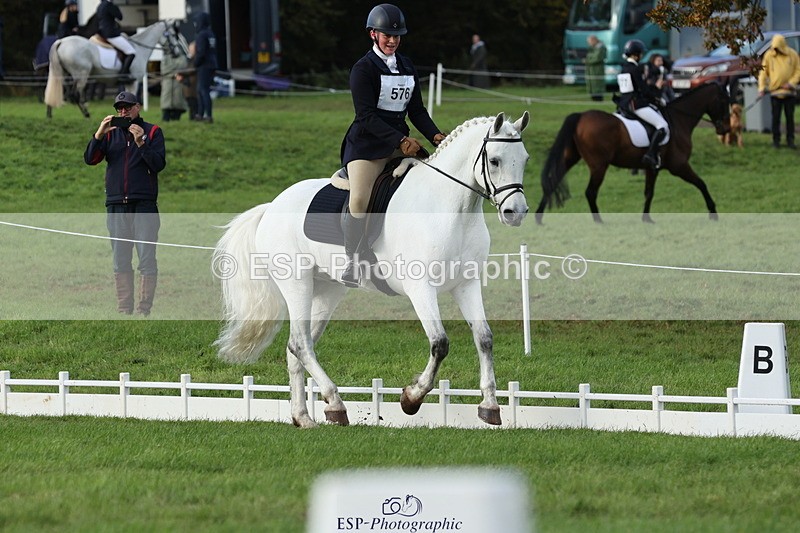 251024A-150349-14349 - G-576-Isabella.Worthington