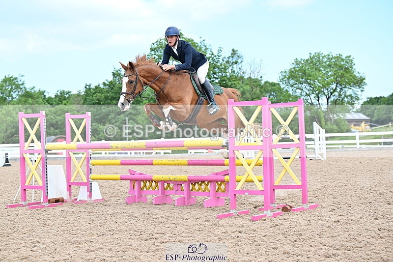 240605A-124801-00399 - Cls 3 Snr 1.05m Open