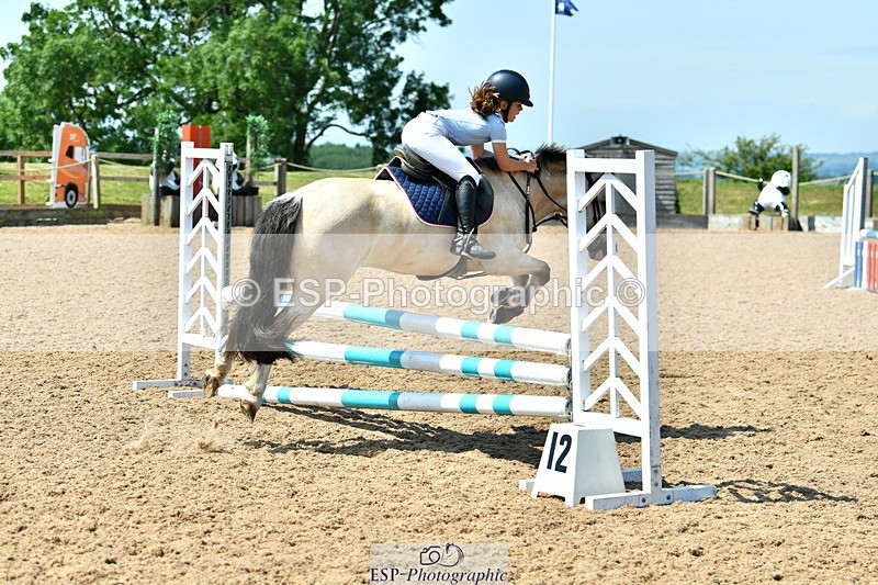 230625A-113544-03798 - Cls 34 Stepping Stones 128 + 138cm