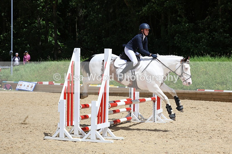 3E7A2682 - Class 4: 70 -75cm Part B