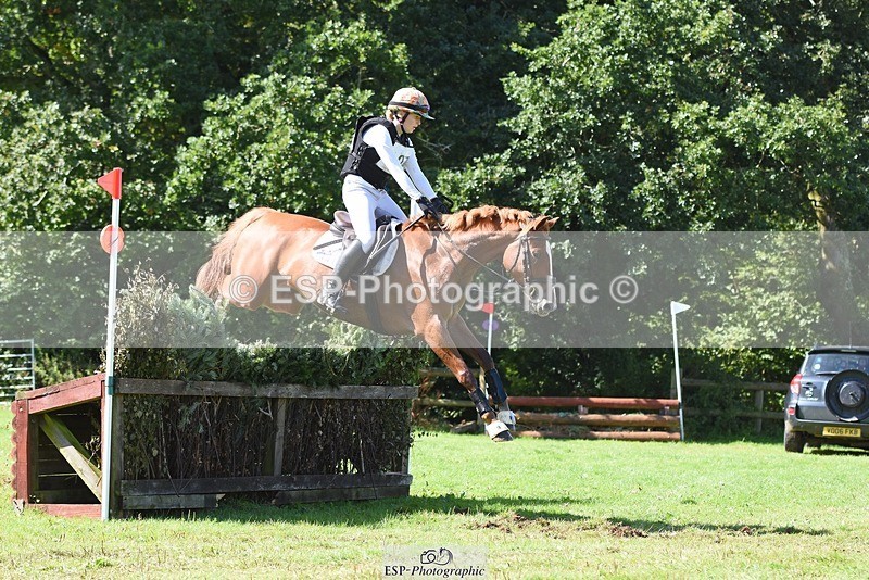230820X-111550-1560 - BE90 XC 09.40 to Rider 151 at 11.44