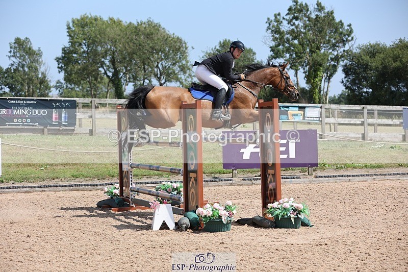 250725-142519-03292 - Cls 3 Snr Foxhunter