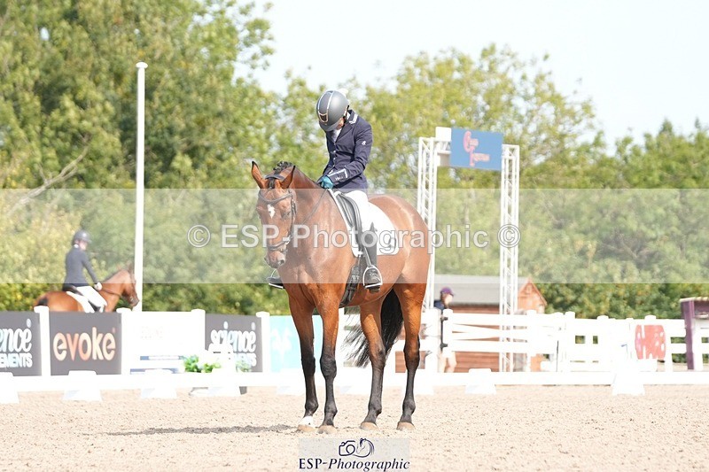 250817-104434-08162 - 107-Jo.RetallackDelgardo.Z