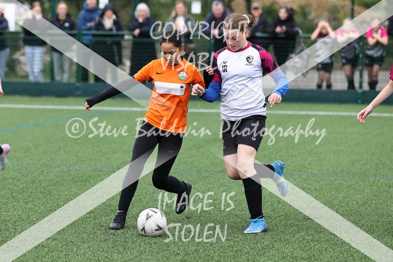 1DX31599 - Sat 6th U12 Girls