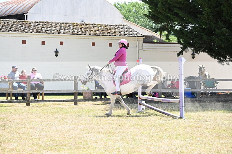 WJ6_5944 - Class 13 Novice 60cm