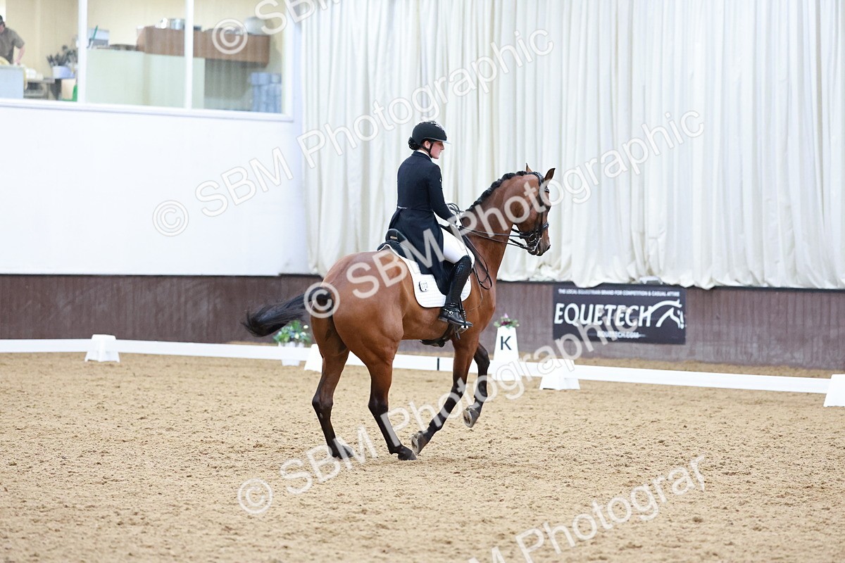 SBM_021065 - Class 13 - FEI INT I - 16.26-17.14