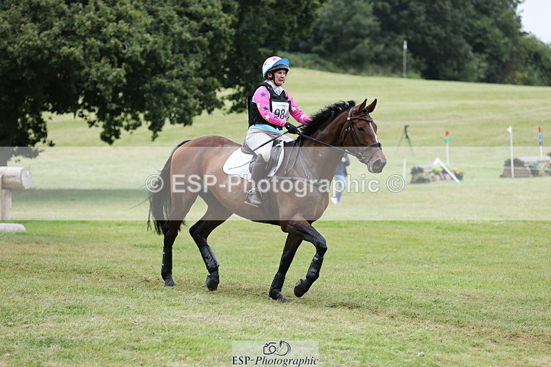 240825X-181030-38493 - 80cm XC 17.30 to End