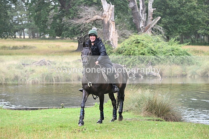 WJ7_9016 - Time at Water 11:53 to 12:23