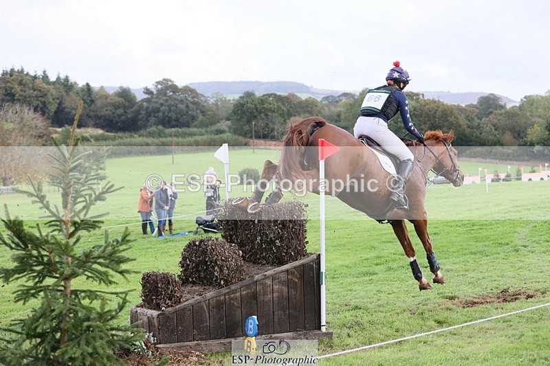 231020-125224-08807 - 066-FJK.OVER.AND.OUT-Alicia.Wilkinson-XC