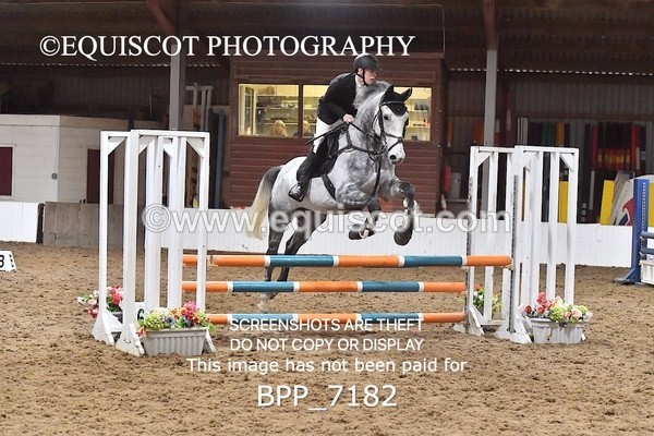 BPP_7182 - CLASS 4 Senior BritiNovice/ 90cm Open