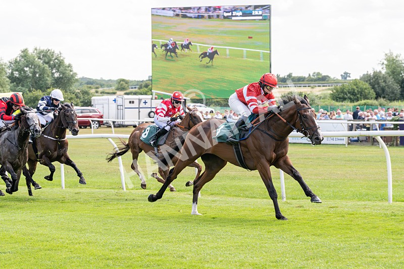 160725-Race 1-Made All-8529 - Race 1