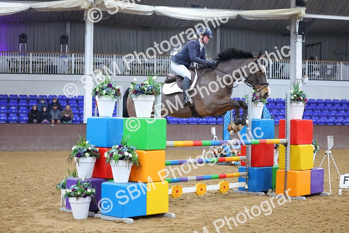 SBM_001903 - Class 15 - Senior Newcomers - First Round (1.10m)