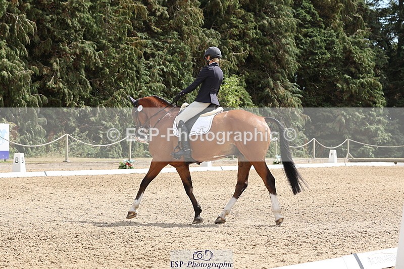 250809A-142459-03989 - 023-Abbie.BurbidgeFeeling.Fantastic