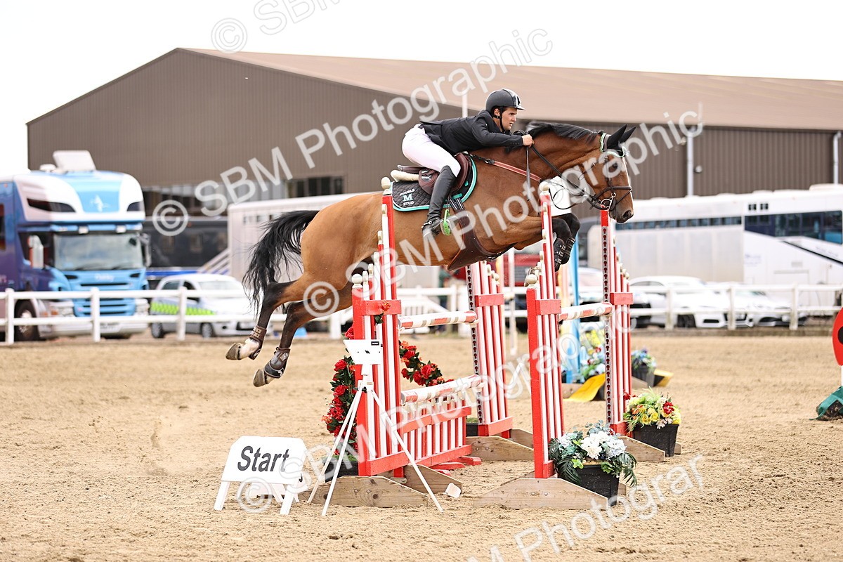 SBM_010717 - Class 9 - Senior Foxhunter - 1.20m Open