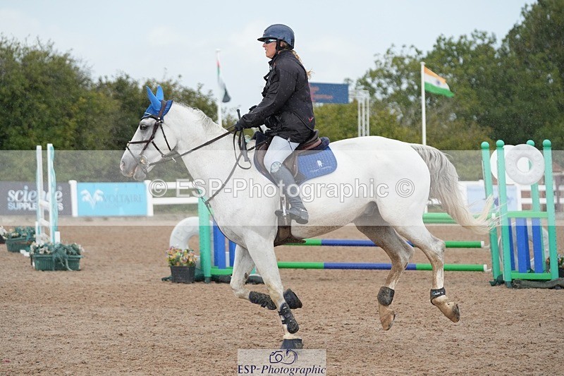 250911-131814-01615 - Cls 12 95cm Amateur Champ