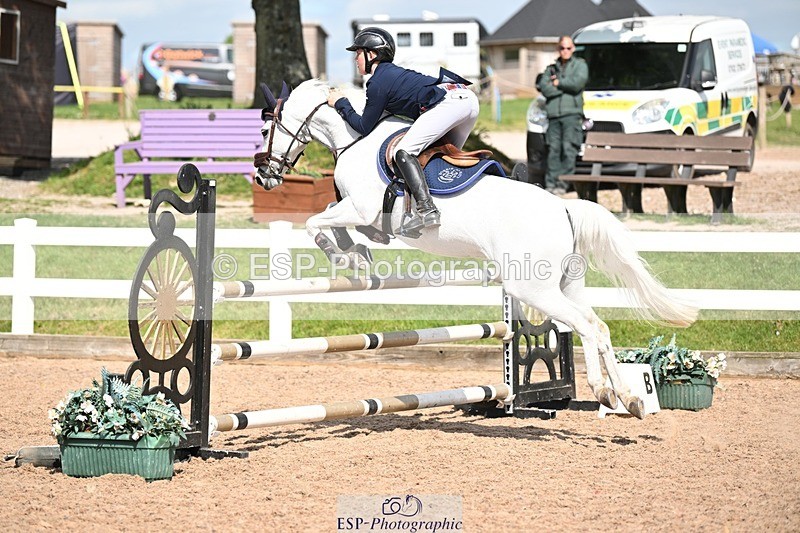 250504-155448-03835 - Cls 25 Winter-Summer