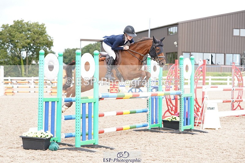 240915A-131500-10232 - Cls 35 1.05m Amateur Qualifier