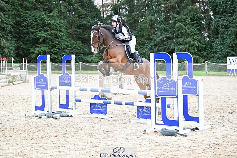 241117-140934-04444 - Cls 3 90-95cm 14.00 to 15.00